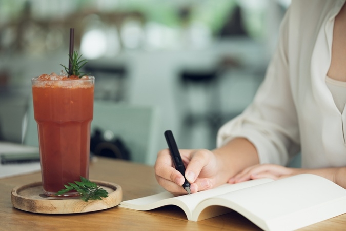 Gampang Burnout? Mungkin Kamu Perlu Coba 'Dopamine Menu'!