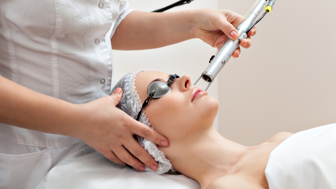 Ini 9 Treatment Non-Bedah yang Bantu Bikin Kulit Kencang dan Youthful!