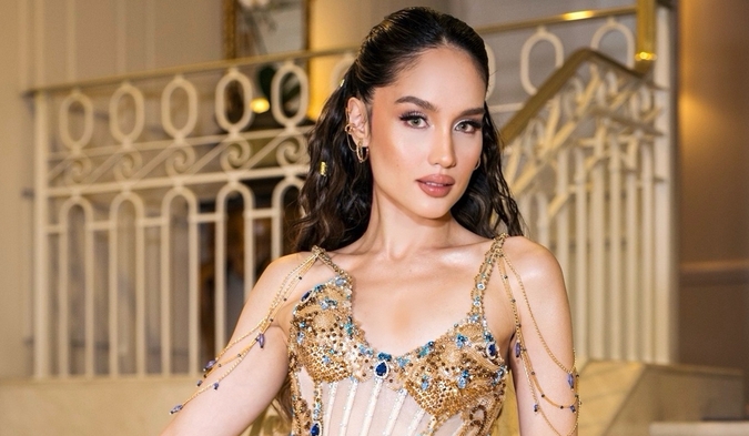 Cinta Laura di Victoria’s Secret Fashion Show 2026, Tampil Anggun dengan 'Angelic Glow'